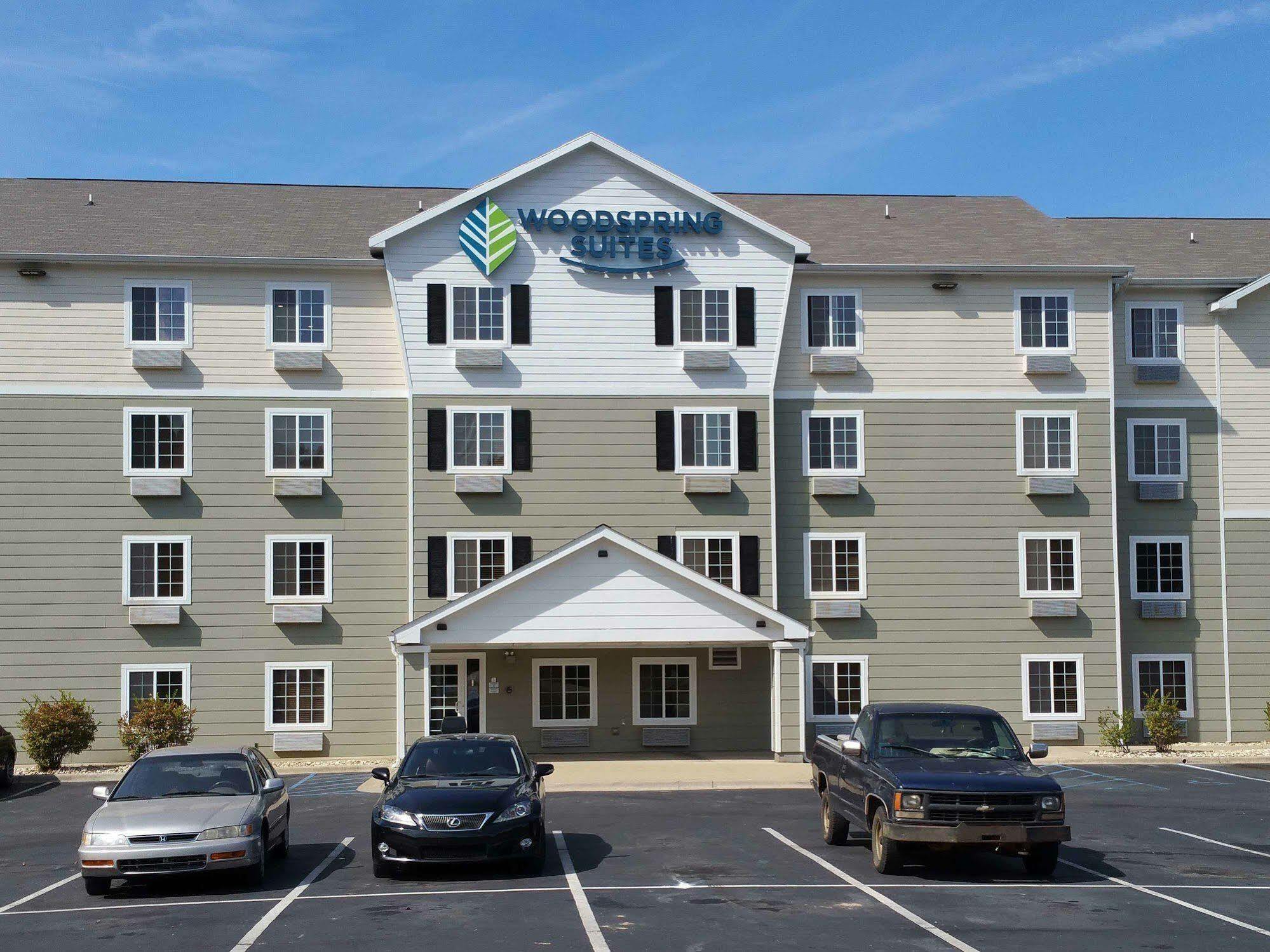 Woodspring Suites Louisville Southeast Forest Hills Esterno foto